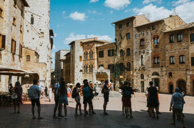 piazza della cisterna